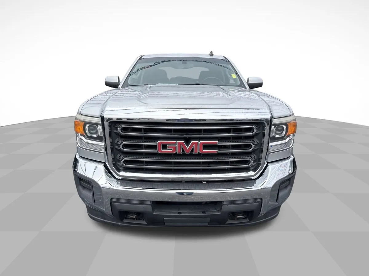 2015 GMC Sierra 2500 HD SLE thumbnail 2