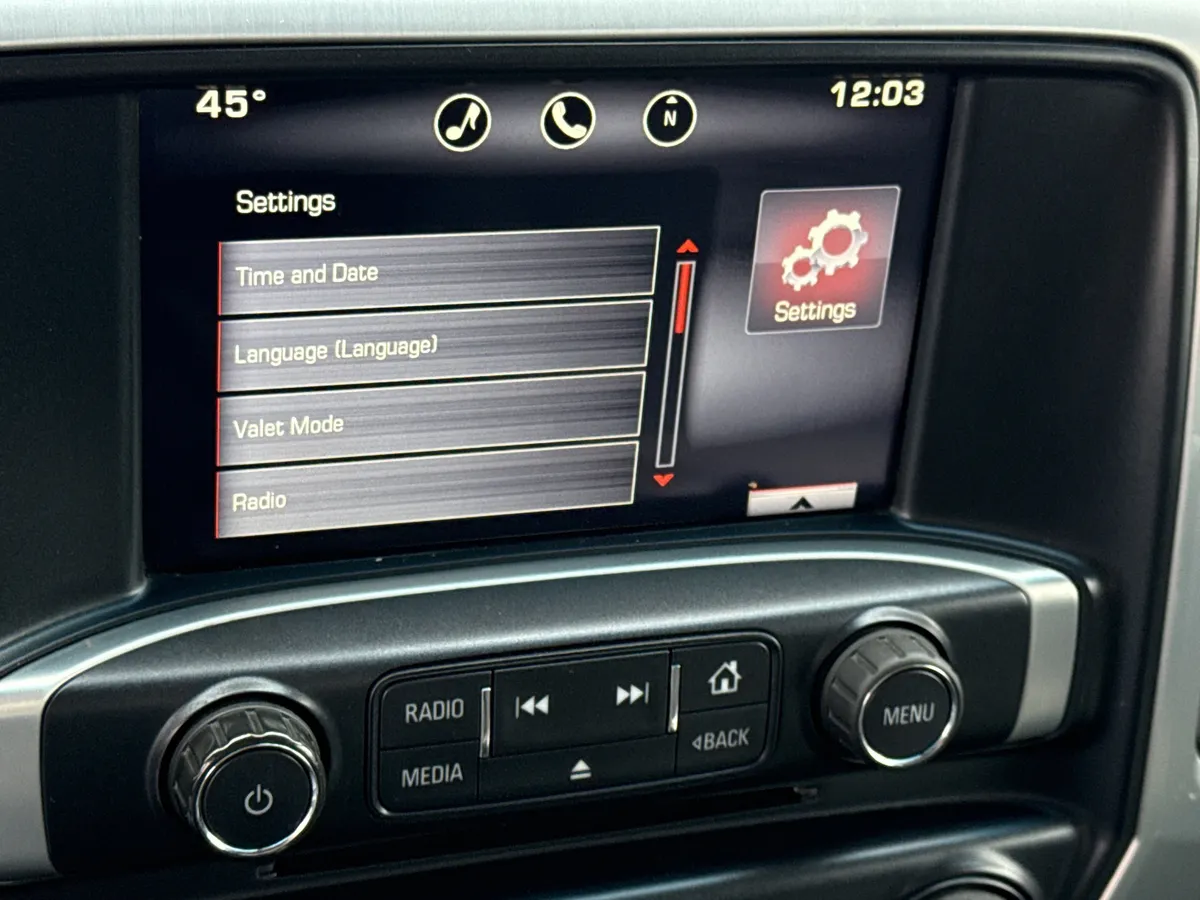 2015 GMC Sierra 2500 HD SLE thumbnail 23