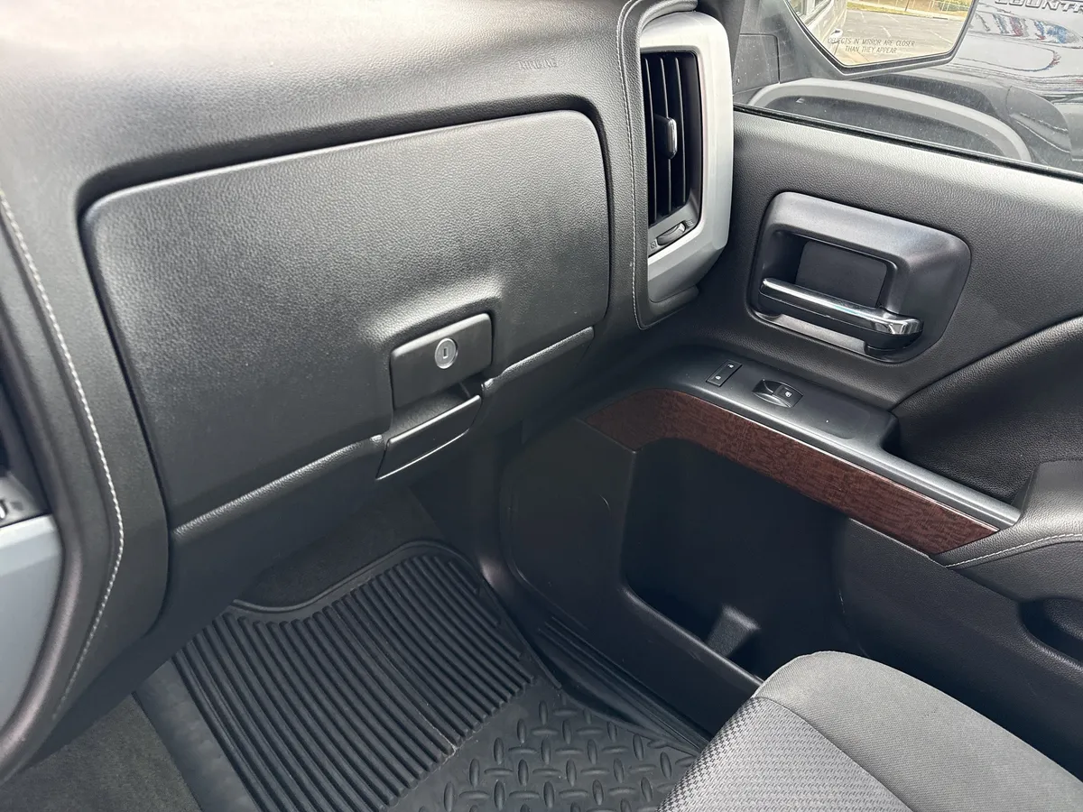 2015 GMC Sierra 2500 HD SLE thumbnail 26