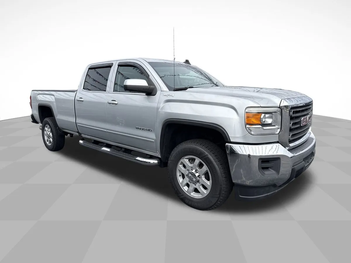 2015 GMC Sierra 2500 HD SLE thumbnail 3