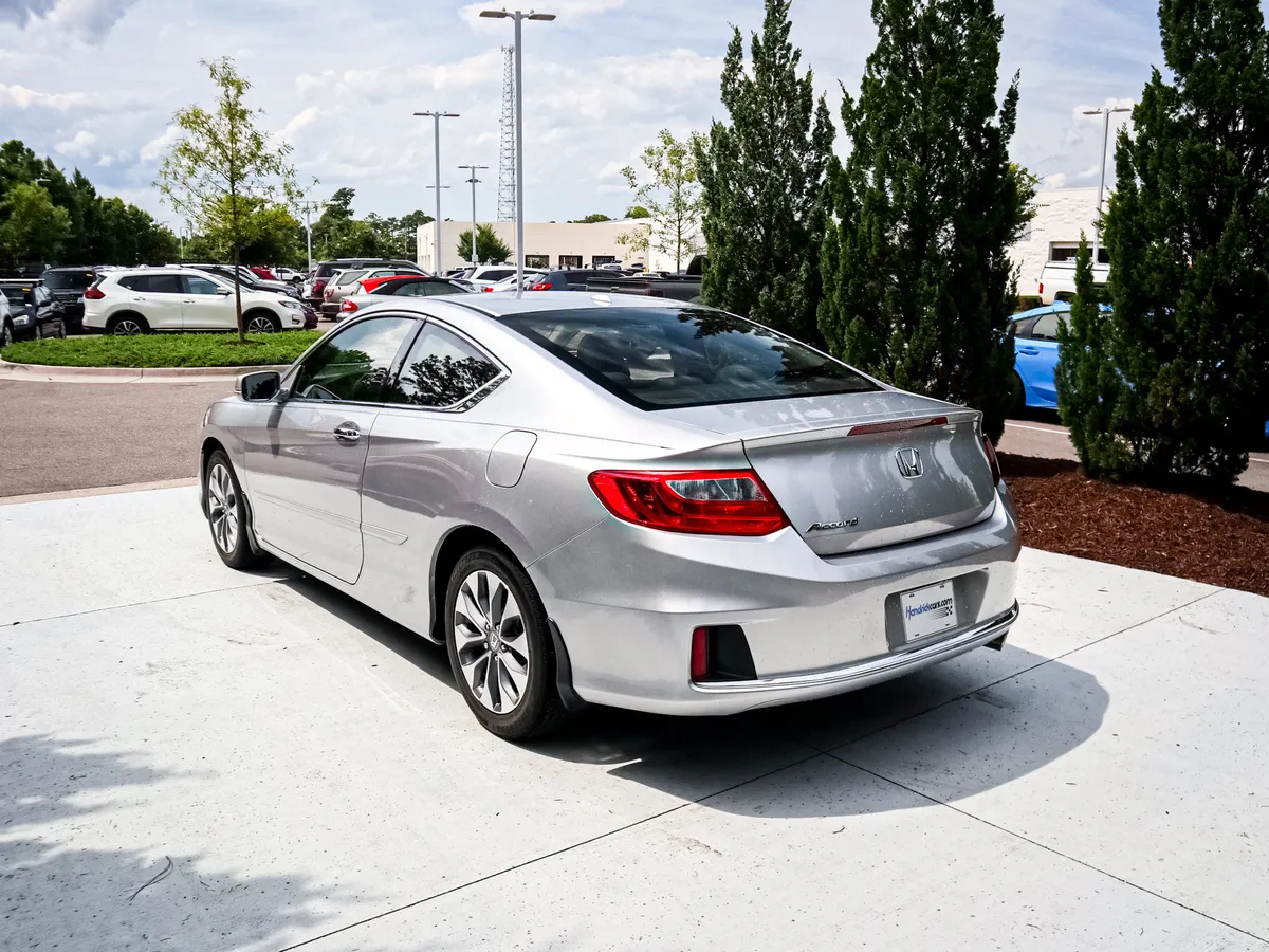 2015 Honda Accord EX-L thumbnail 8