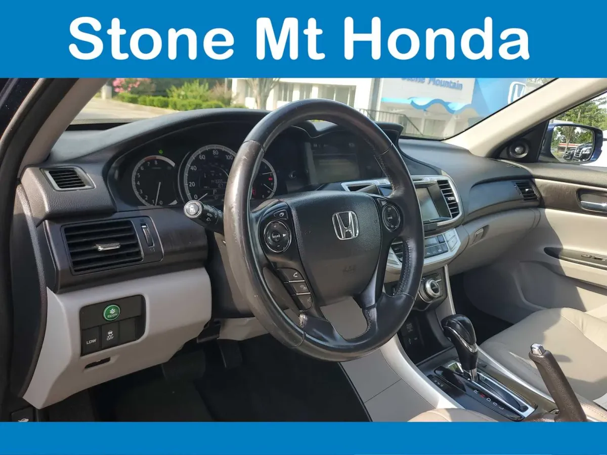 2015 Honda Accord EX-L thumbnail 15
