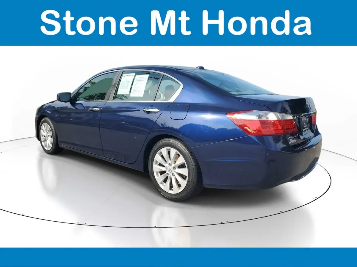 2015 Honda Accord EX-L thumbnail 4