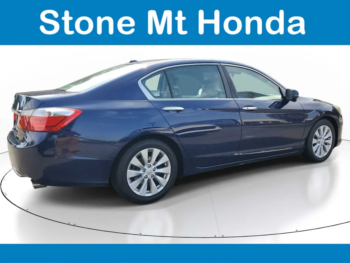 2015 Honda Accord EX-L thumbnail 6