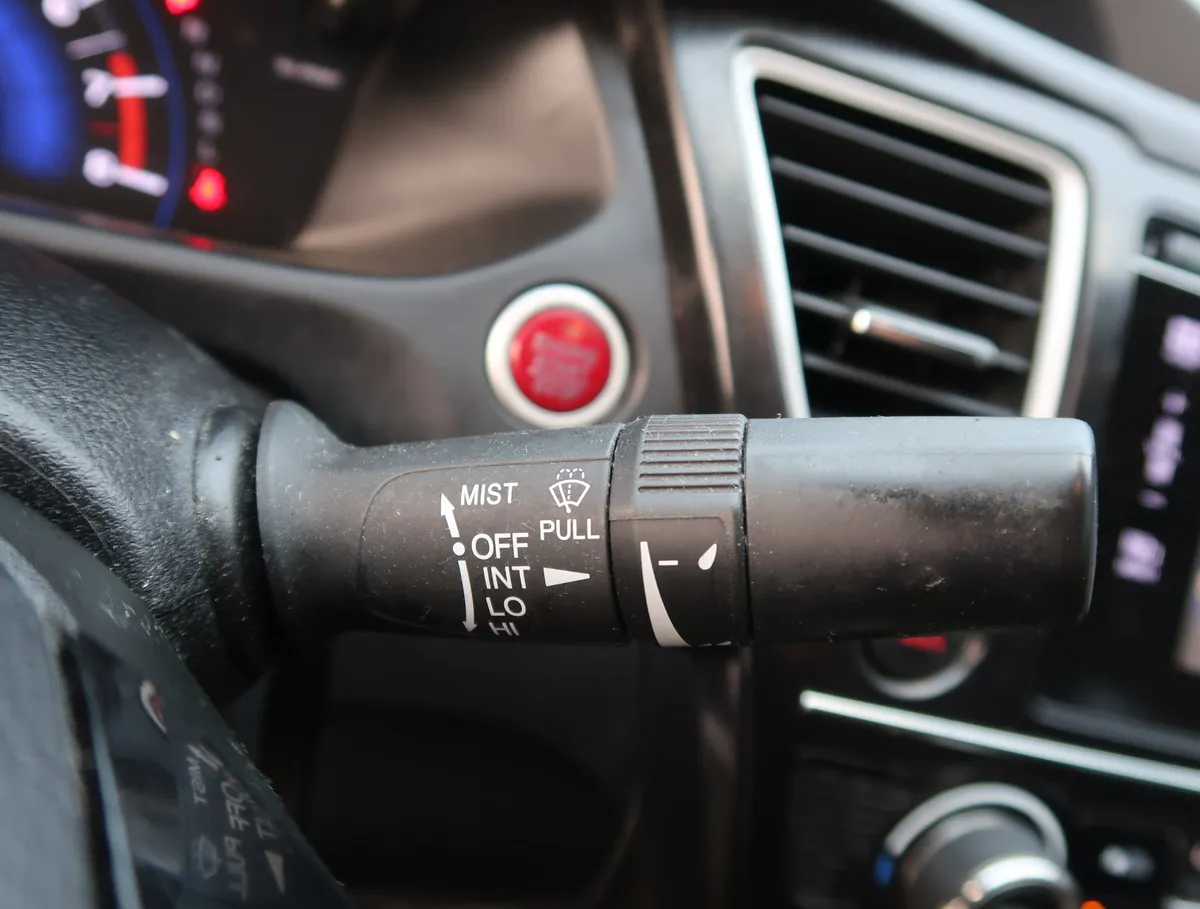 2015 Honda Civic EX thumbnail 20