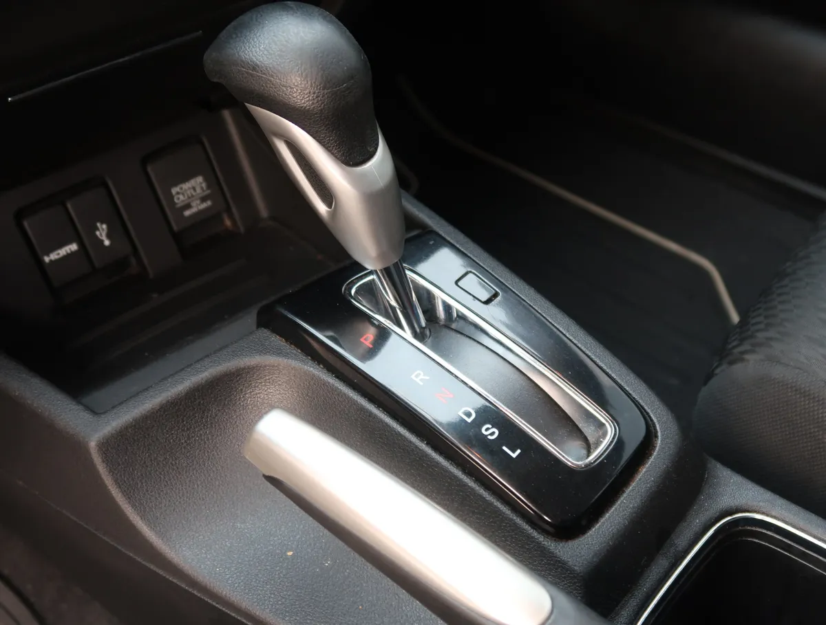 2015 Honda Civic EX thumbnail 27