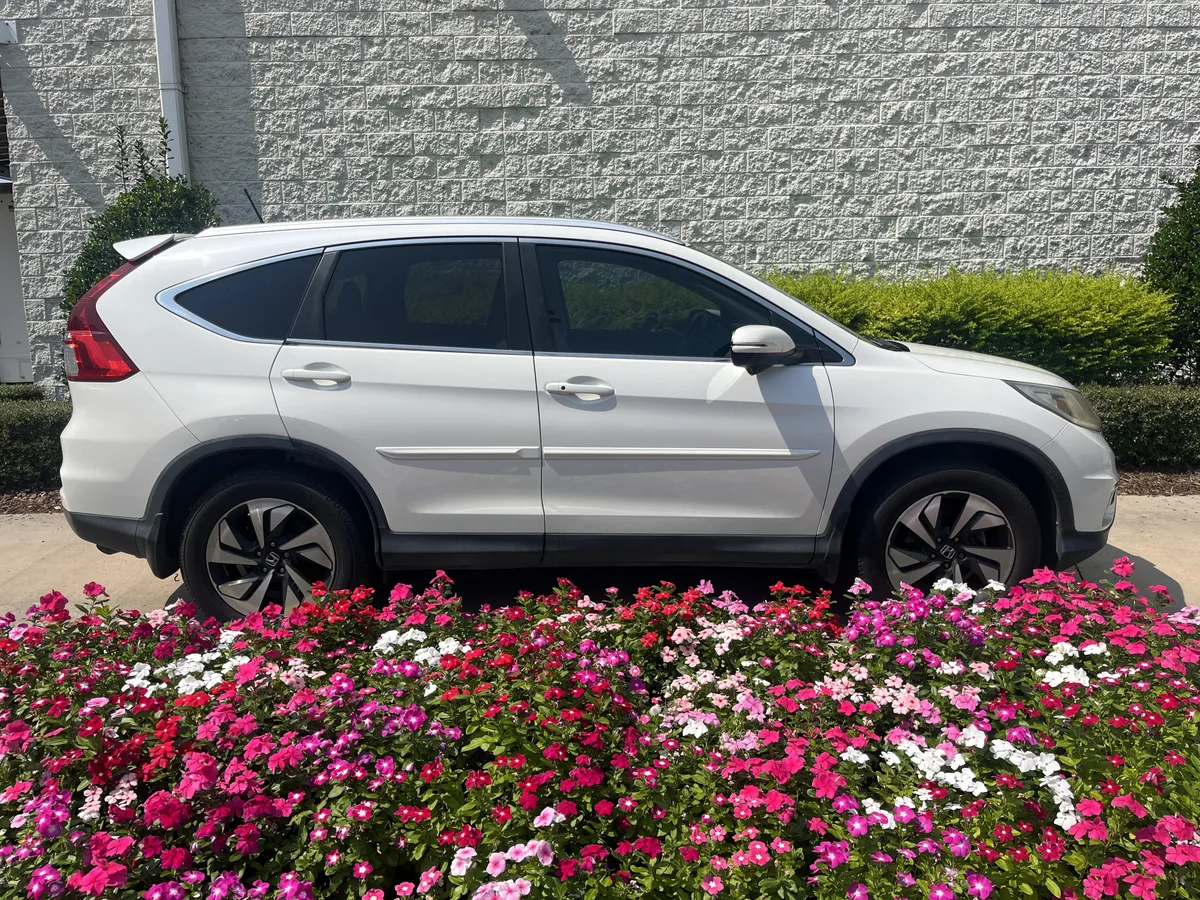2015 Honda CR-V Touring thumbnail 2