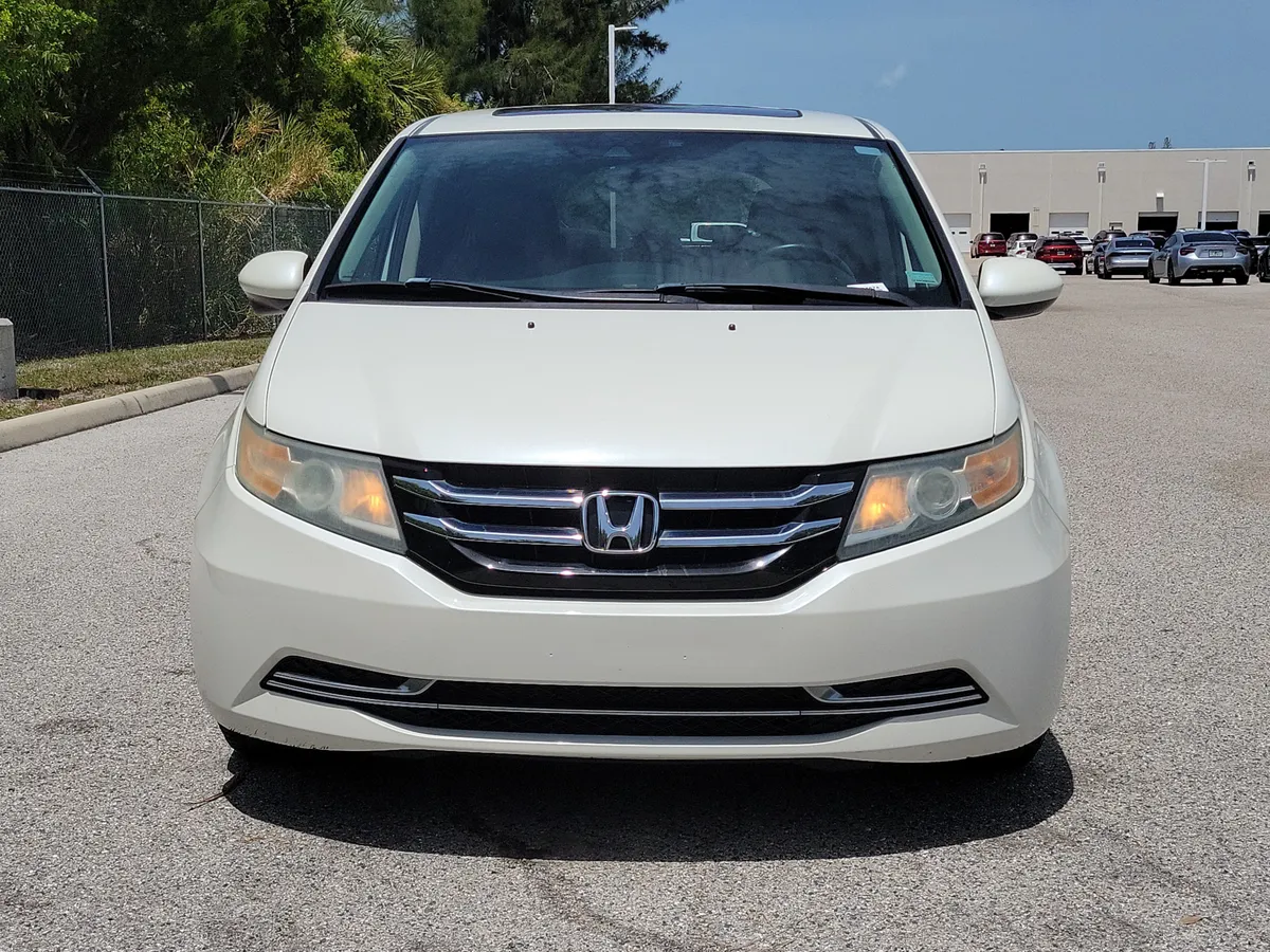 2015 Honda Odyssey EX-L thumbnail 2