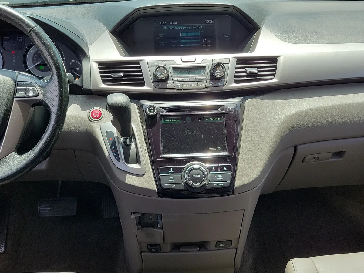 2015 Honda Odyssey EX-L thumbnail 26
