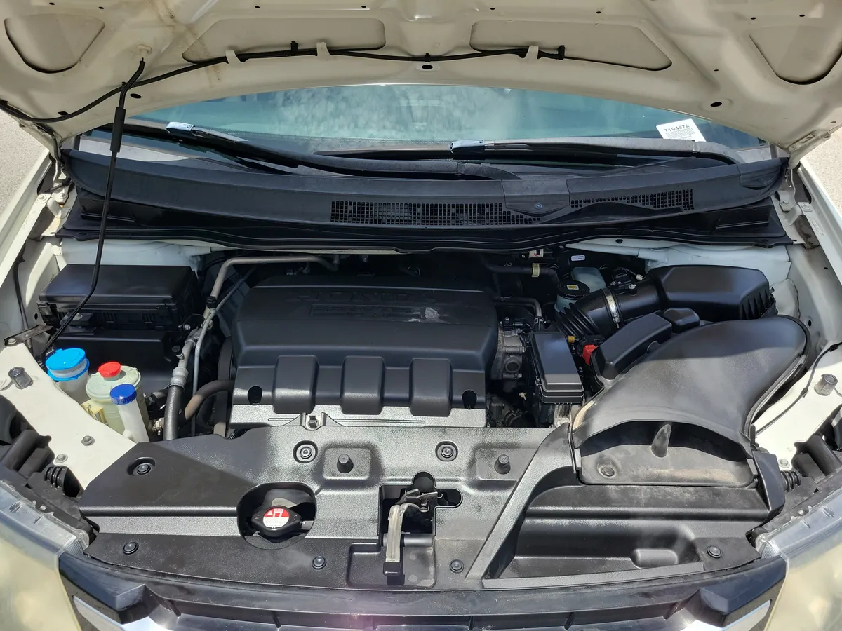 2015 Honda Odyssey EX-L thumbnail 30