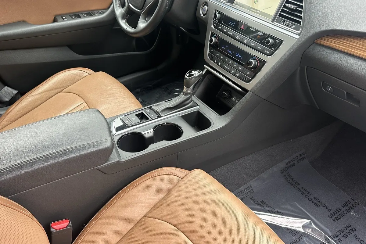 2015 Hyundai Sonata 2.4L Limited thumbnail 16