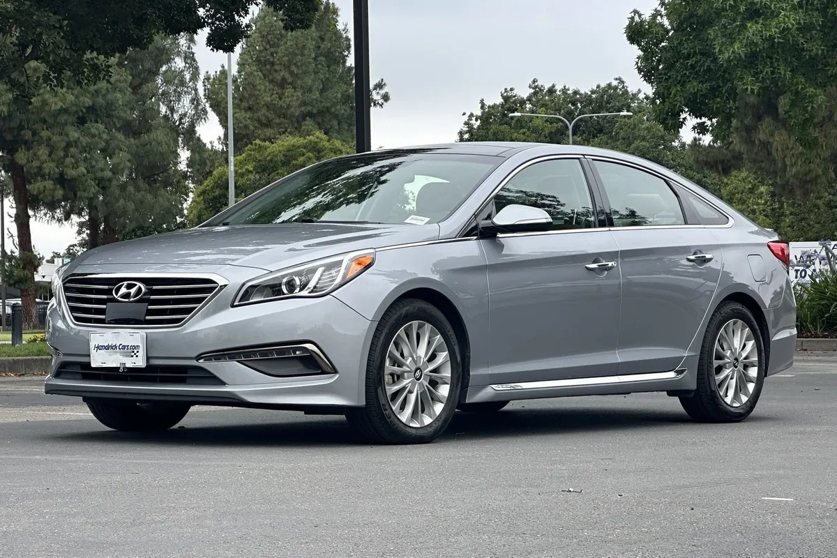 2015 Hyundai Sonata 2.4L Limited thumbnail 8