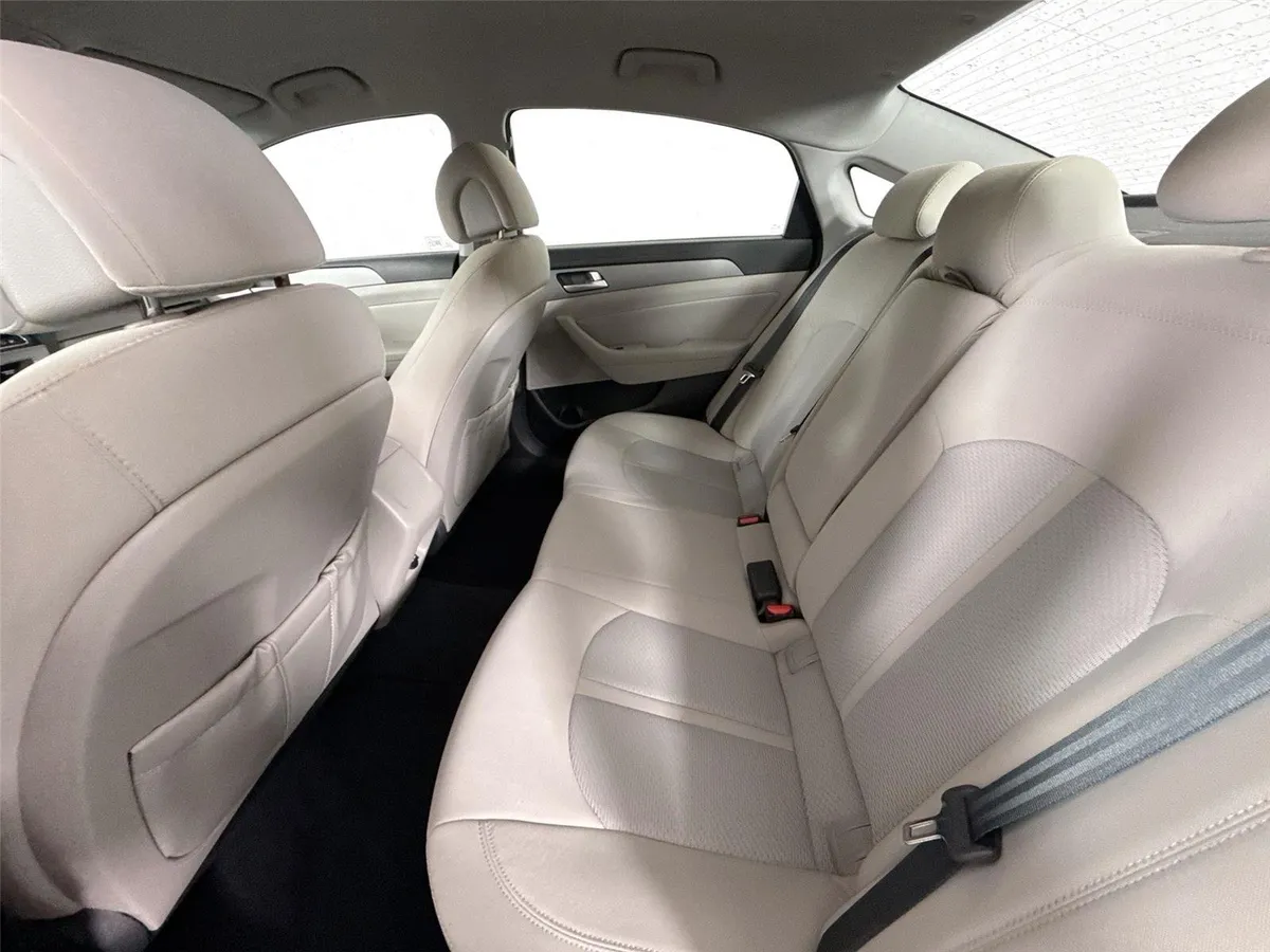 2015 Hyundai Sonata 2.4L SE thumbnail 27
