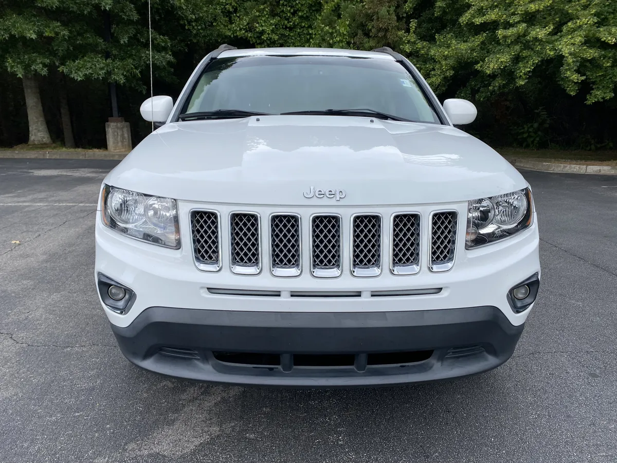 2015 Jeep Compass High Altitude Edition thumbnail 2