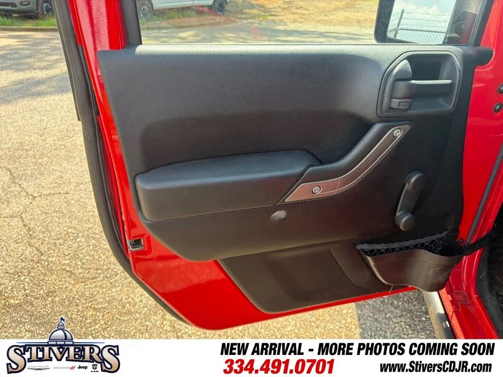 2015 Jeep Wrangler Sport thumbnail 10