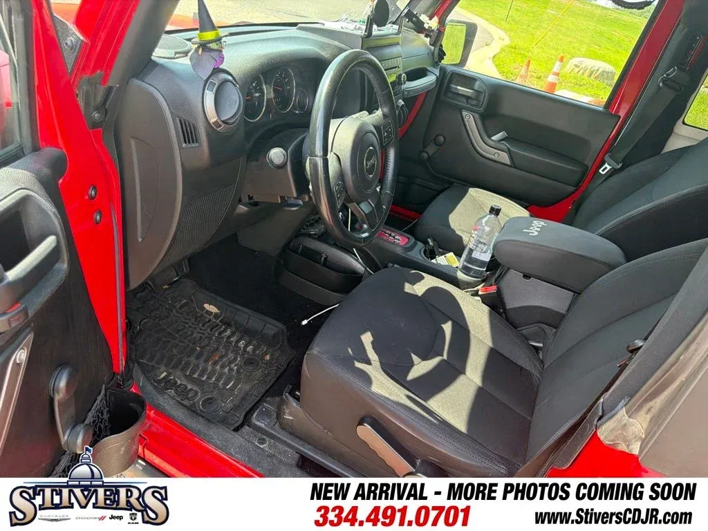 2015 Jeep Wrangler Sport thumbnail 11