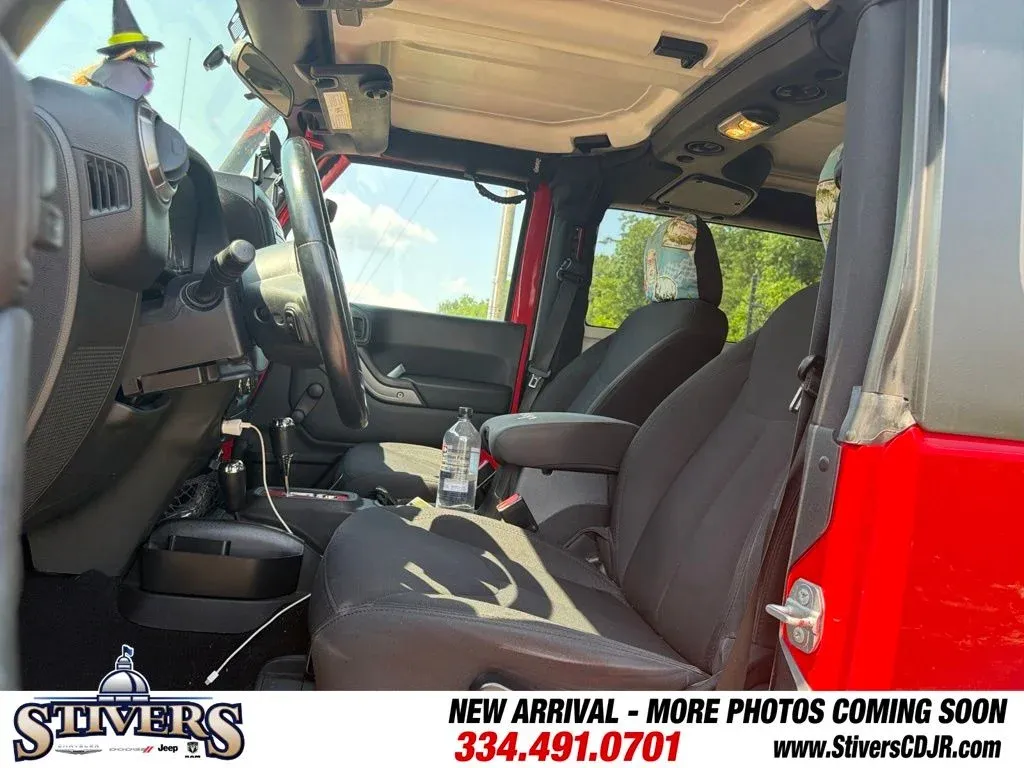 2015 Jeep Wrangler Sport thumbnail 12