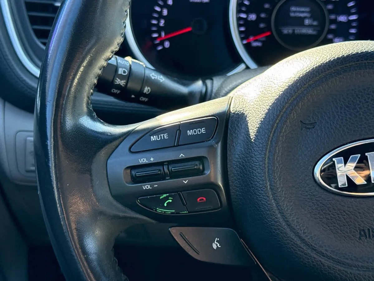 2015 Kia Optima EX thumbnail 23