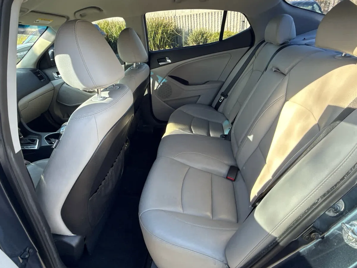 2015 Kia Optima EX thumbnail 29