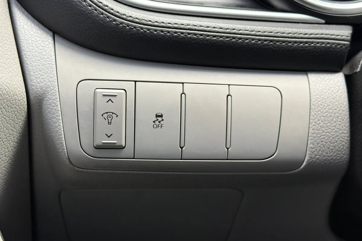 2015 Kia Optima EX thumbnail 33