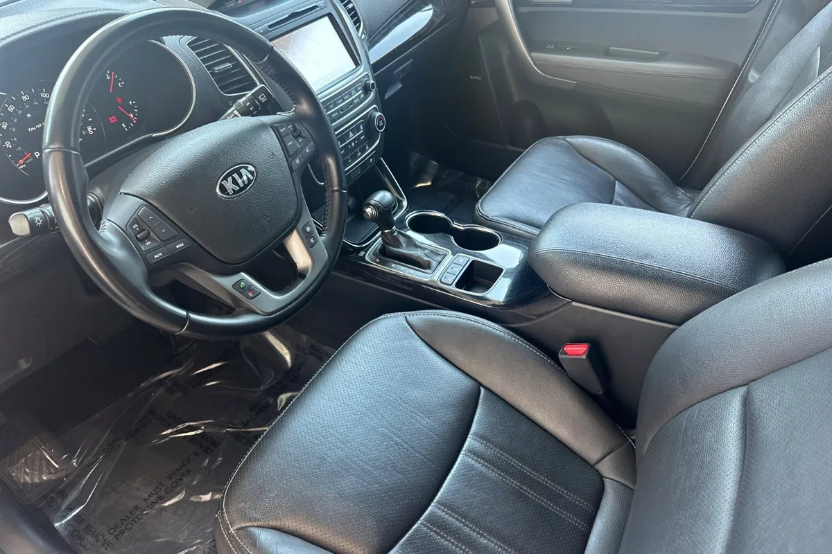 2015 Kia Sorento SX thumbnail 10