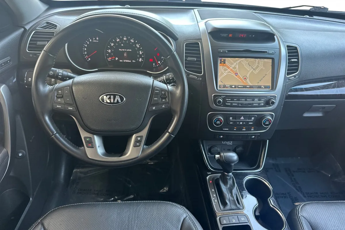 2015 Kia Sorento SX thumbnail 16