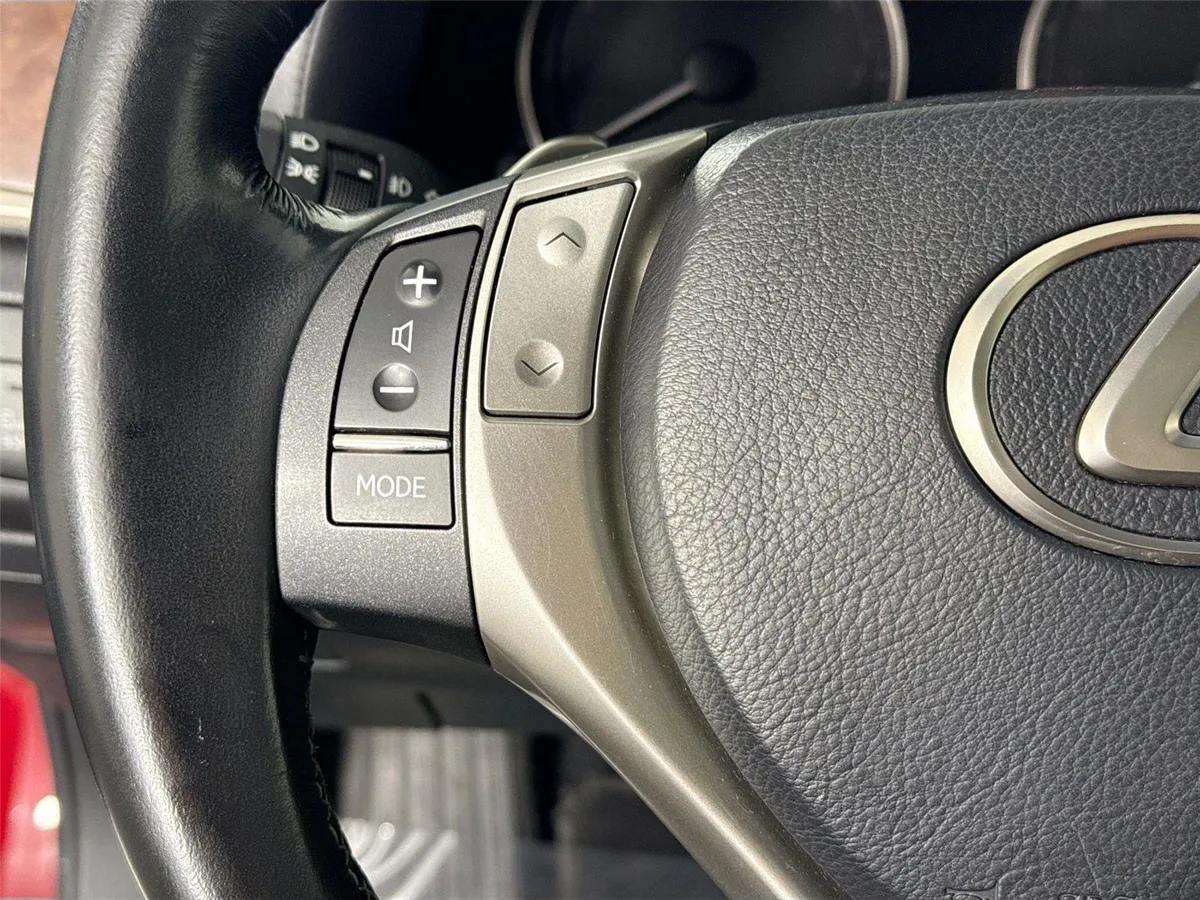 2015 Lexus GS 350 Crafted Line thumbnail 18
