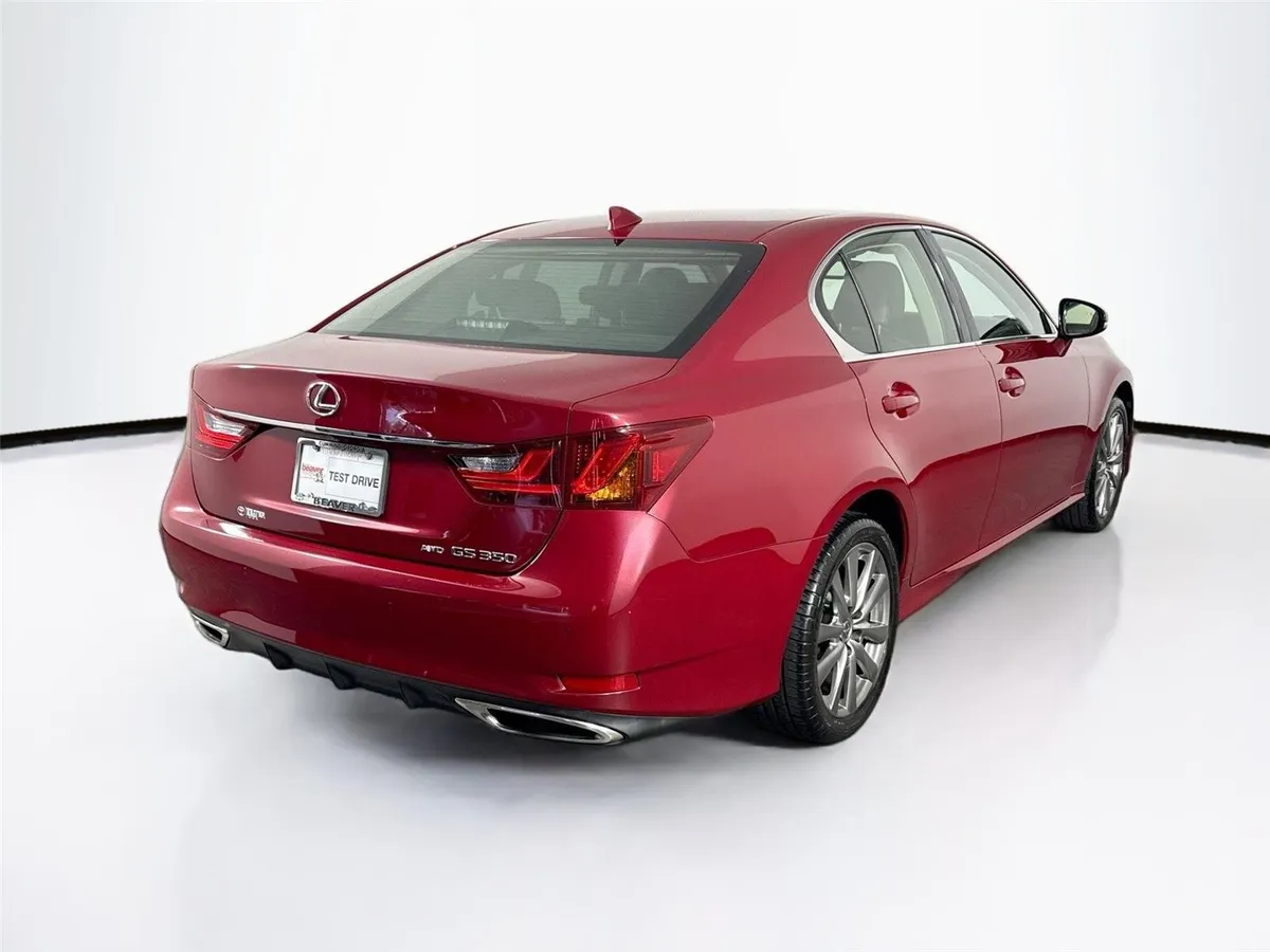 2015 Lexus GS 350 Crafted Line thumbnail 2
