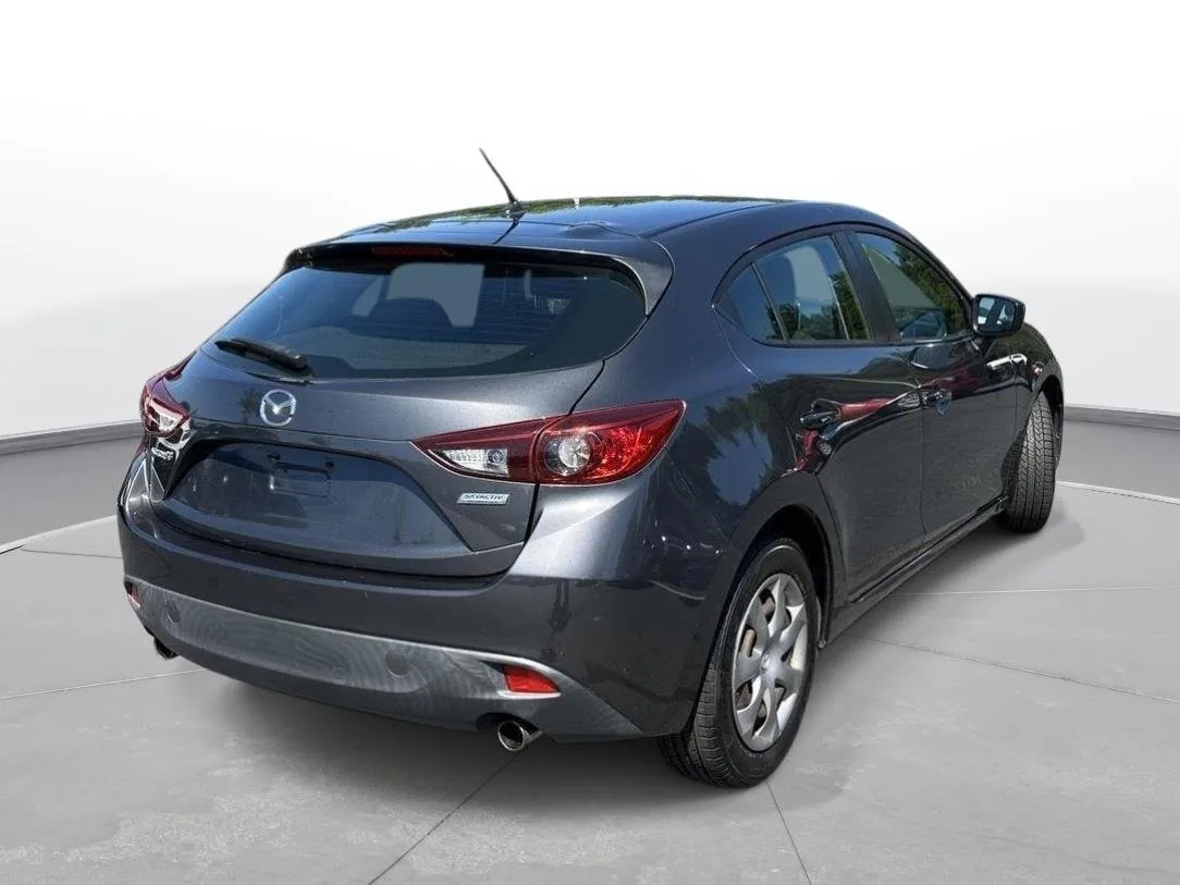 2015 Mazda Mazda3 i Sport thumbnail 6
