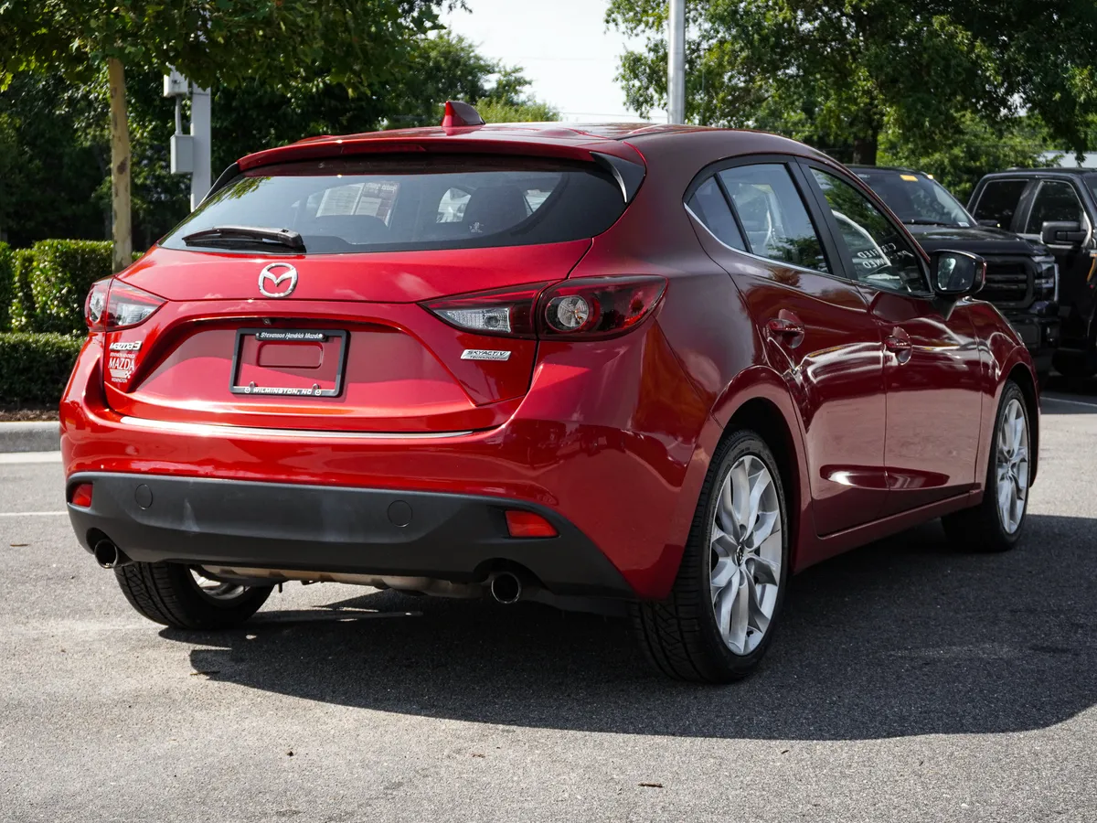 2015 Mazda Mazda3 s Grand Touring thumbnail 10