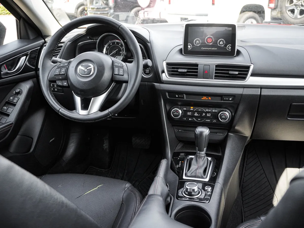 2015 Mazda Mazda3 s Grand Touring thumbnail 30