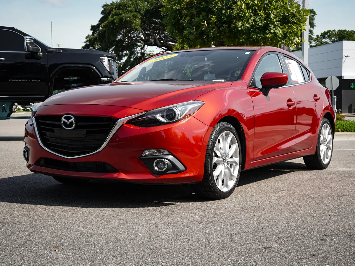 2015 Mazda Mazda3 s Grand Touring thumbnail 6
