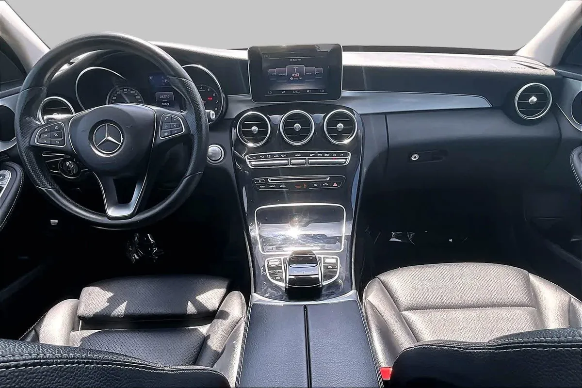 2015 Mercedes-Benz C 300 C 300 thumbnail 16
