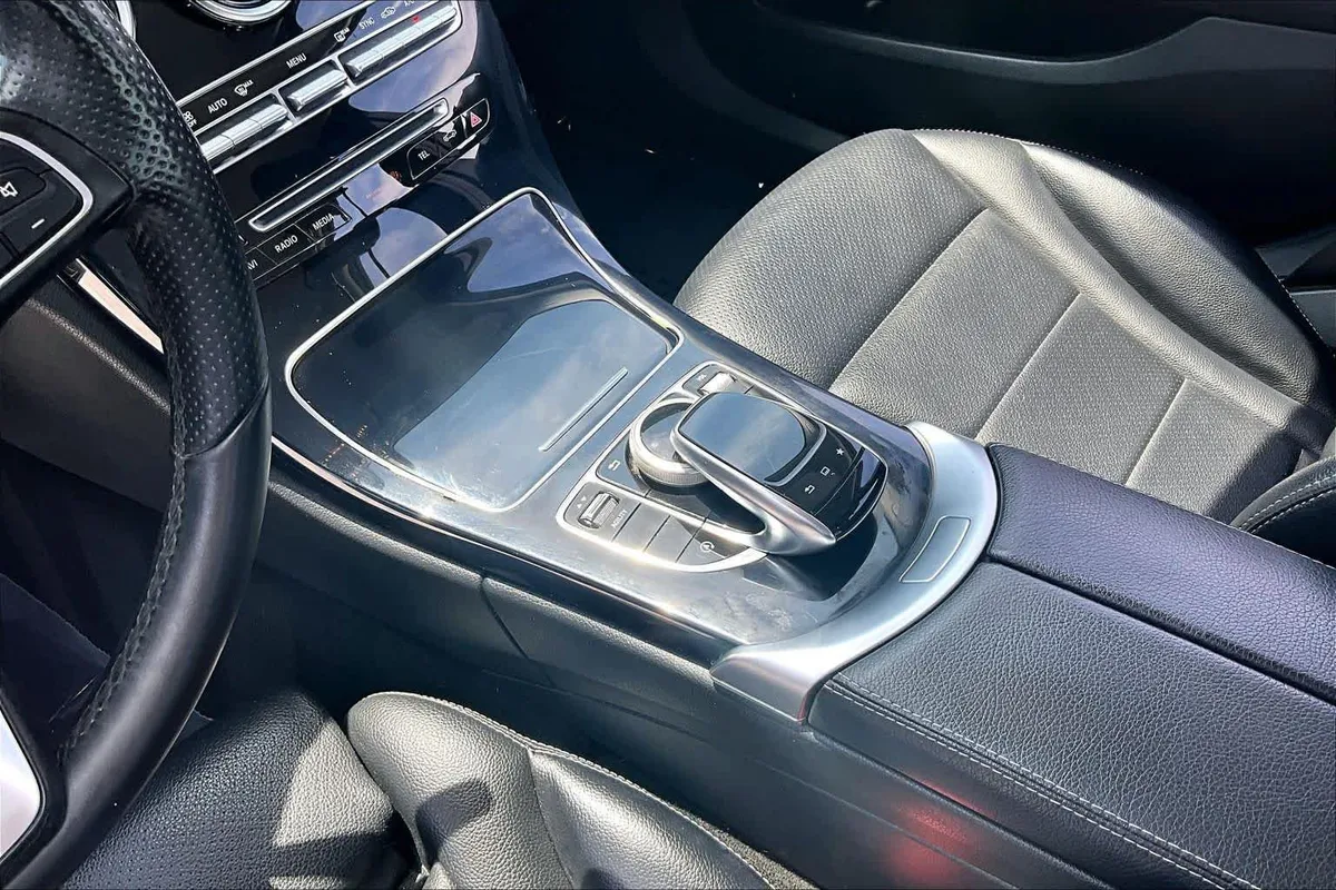 2015 Mercedes-Benz C 300 C 300 thumbnail 17