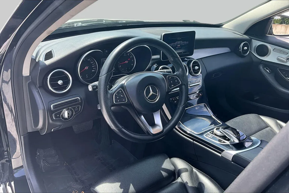 2015 Mercedes-Benz C 300 C 300 thumbnail 18