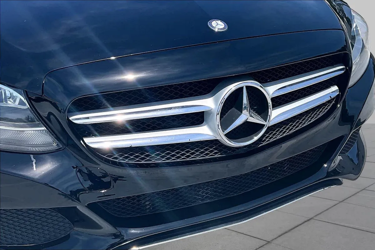 2015 Mercedes-Benz C 300 C 300 thumbnail 29