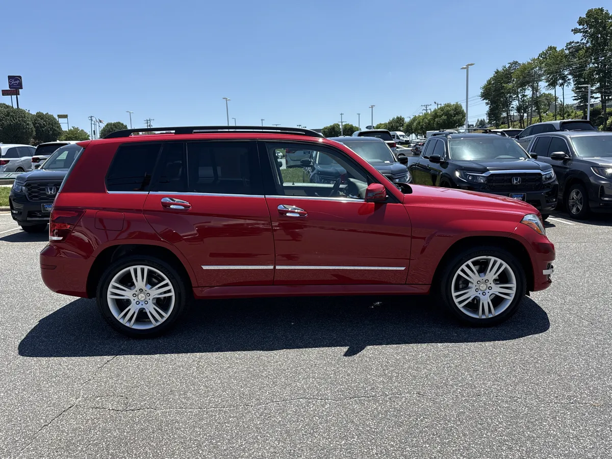 2015 Mercedes-Benz GLK 4MATIC® 4dr GLK 250 BlueTEC thumbnail 12