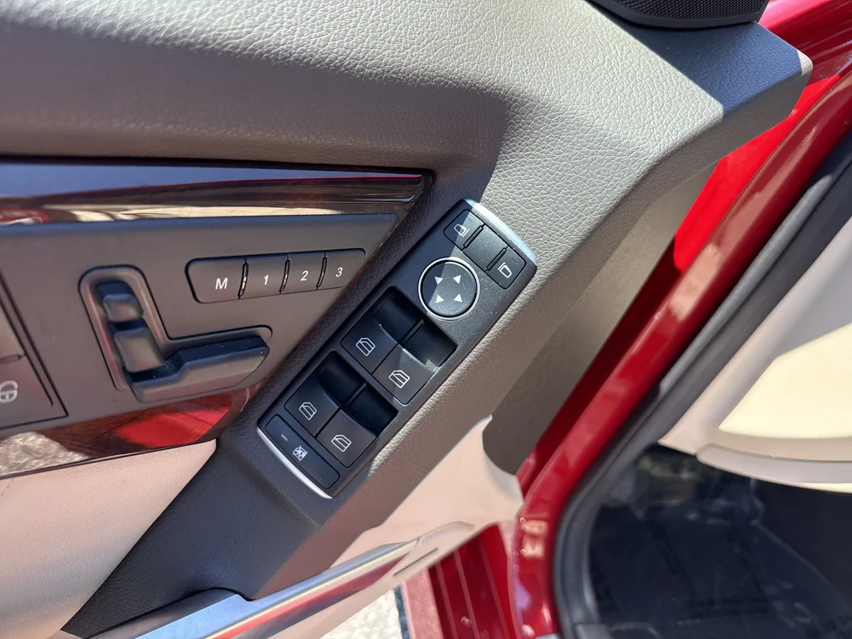 2015 Mercedes-Benz GLK 4MATIC® 4dr GLK 250 BlueTEC thumbnail 15
