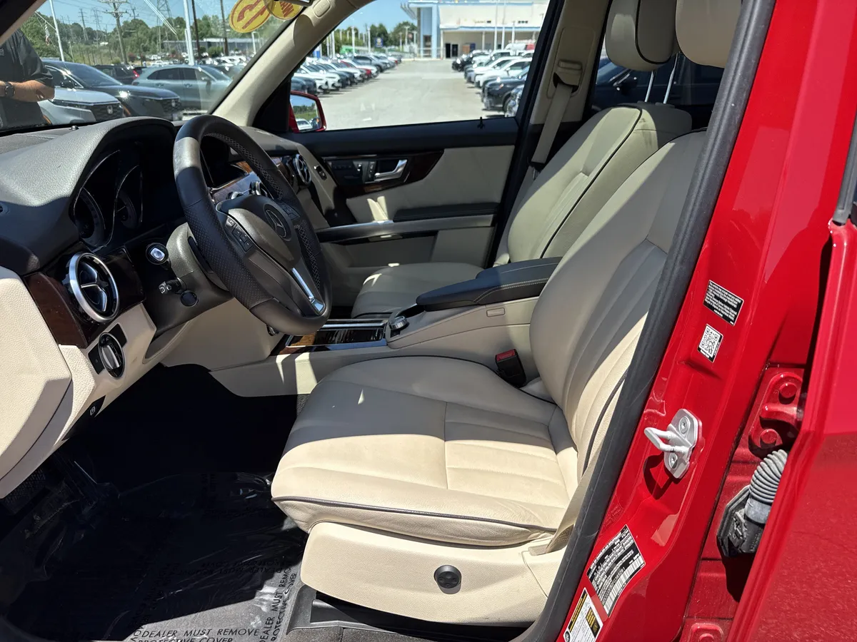 2015 Mercedes-Benz GLK 4MATIC® 4dr GLK 250 BlueTEC thumbnail 16