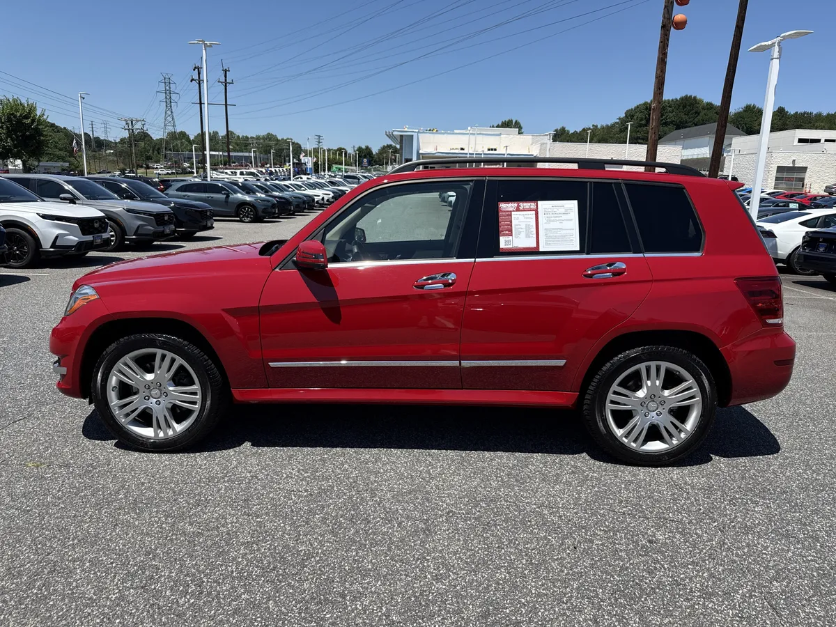 2015 Mercedes-Benz GLK 4MATIC® 4dr GLK 250 BlueTEC thumbnail 4