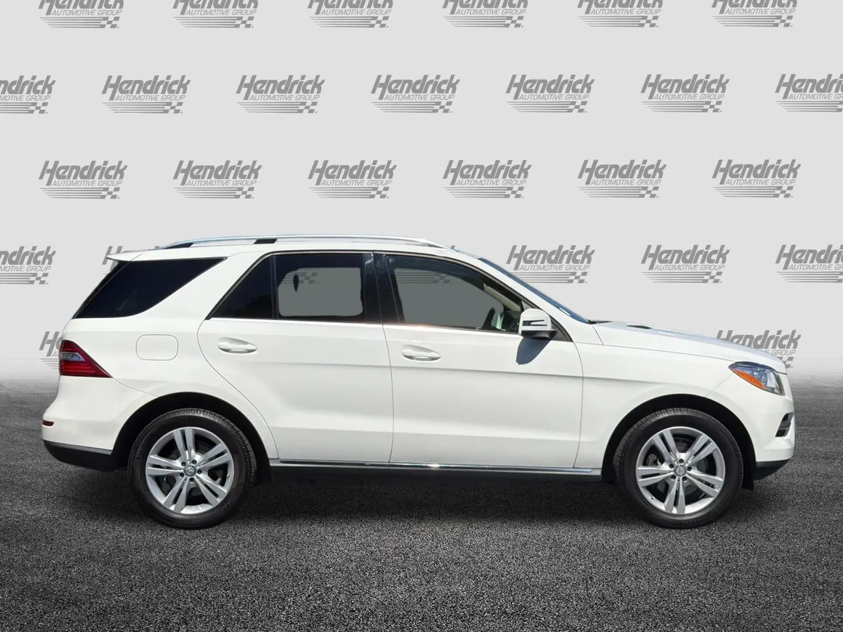 2015 Mercedes-Benz M-Class ML 350 thumbnail 2
