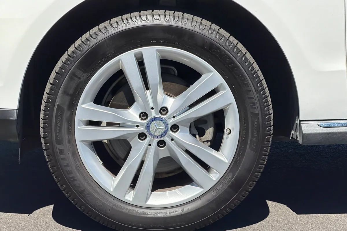 2015 Mercedes-Benz M-Class ML 350 thumbnail 36