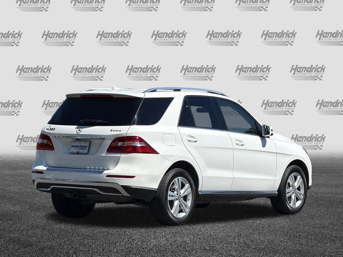 2015 Mercedes-Benz M-Class ML 350 thumbnail 4