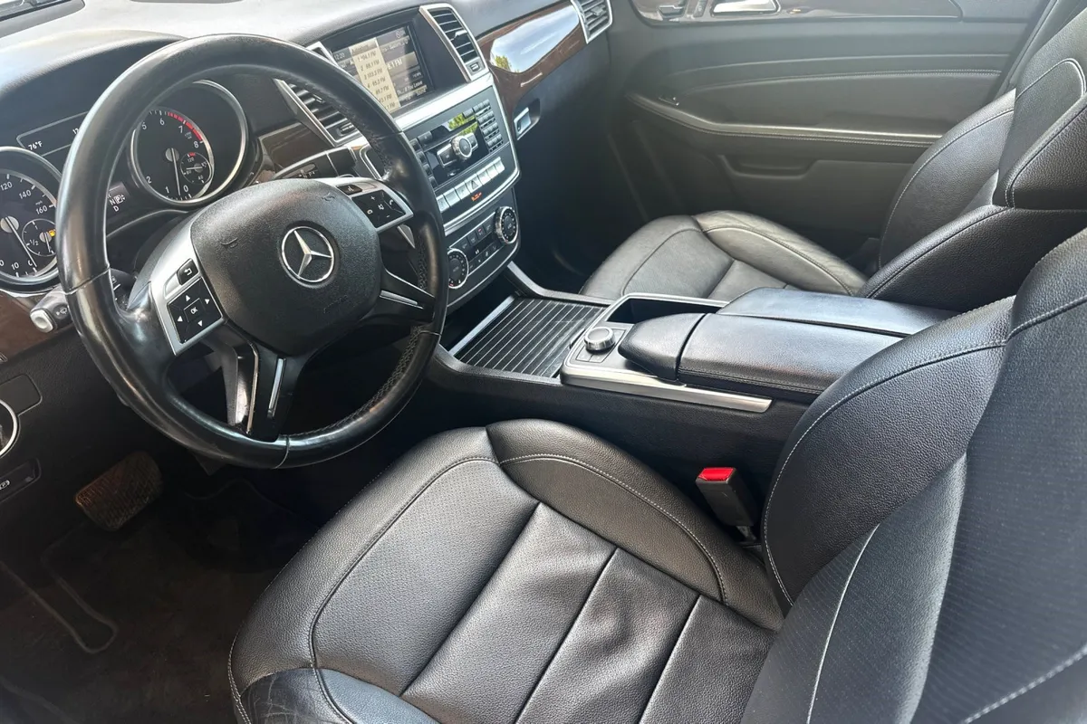 2015 Mercedes-Benz M-Class ML 350 thumbnail 10