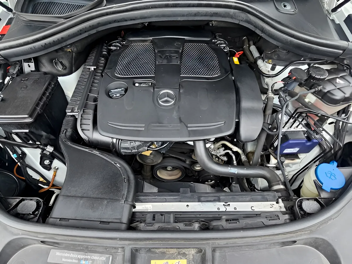 2015 Mercedes-Benz M-Class ML 350 thumbnail 12