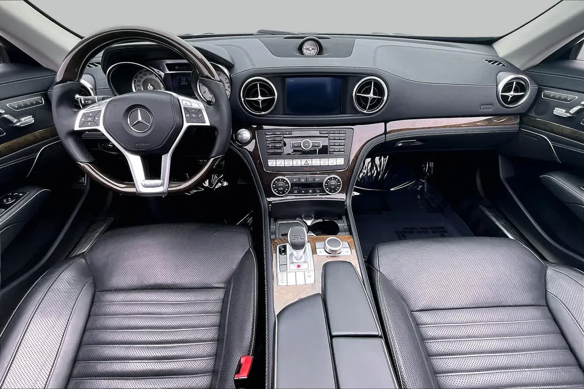 2015 Mercedes-Benz SL 550 SL 550 thumbnail 15
