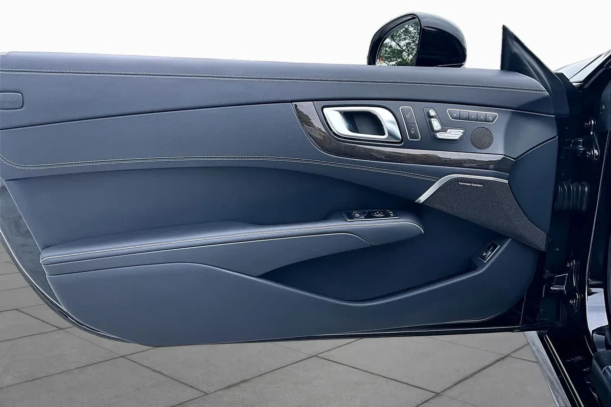 2015 Mercedes-Benz SL 550 SL 550 thumbnail 19
