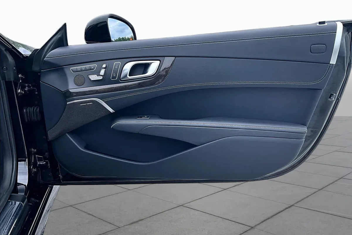 2015 Mercedes-Benz SL 550 SL 550 thumbnail 20