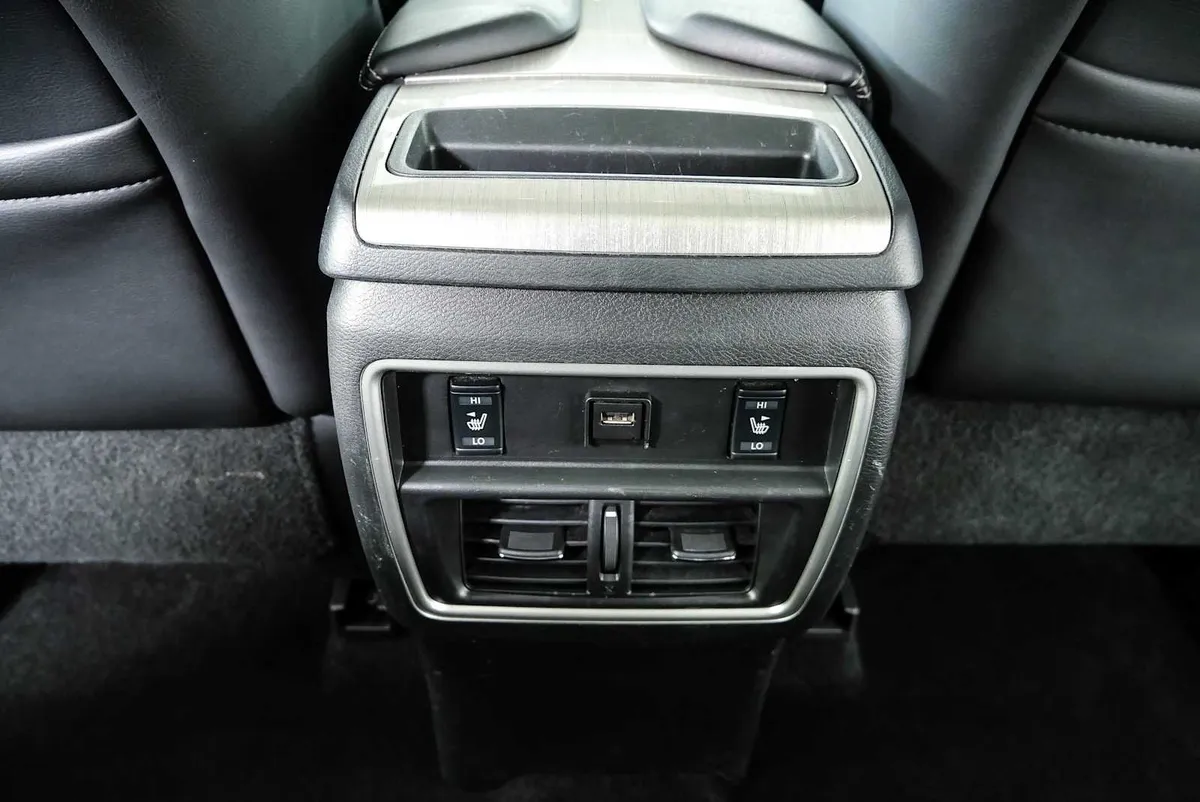 2015 NISSAN MURANO Platinum thumbnail 18