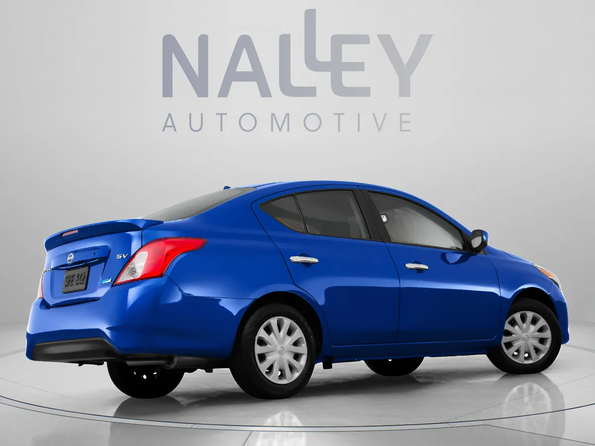 2015 Nissan Versa S Plus thumbnail 4